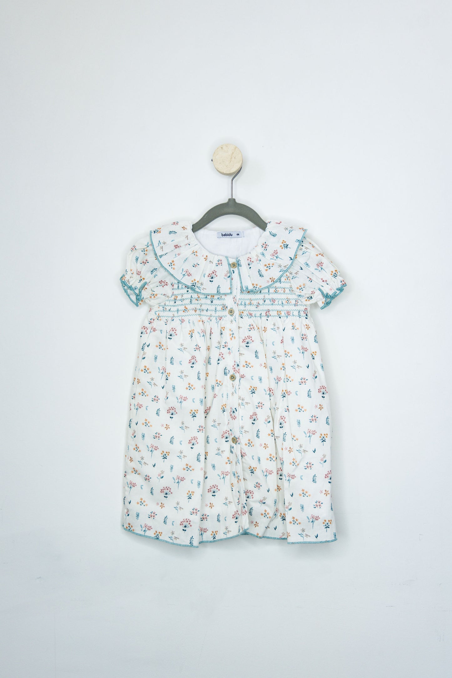 Vestido Flores Orilla Celeste