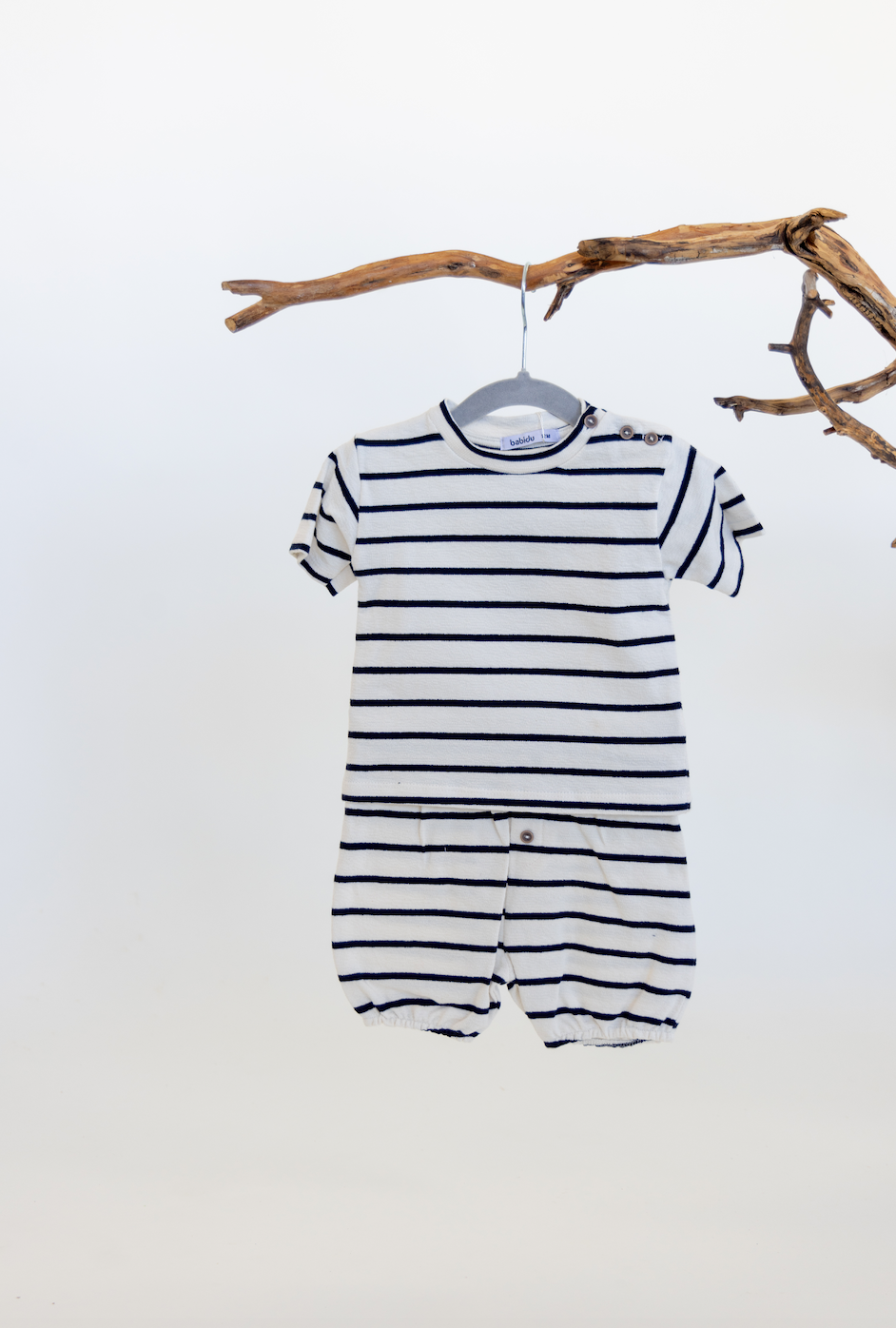 Short con Blusa Rayas