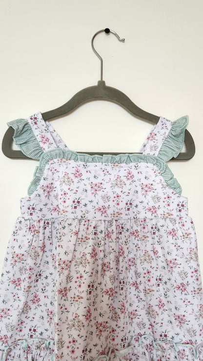 Vestido Flores con Orilla Verde Cuadros
