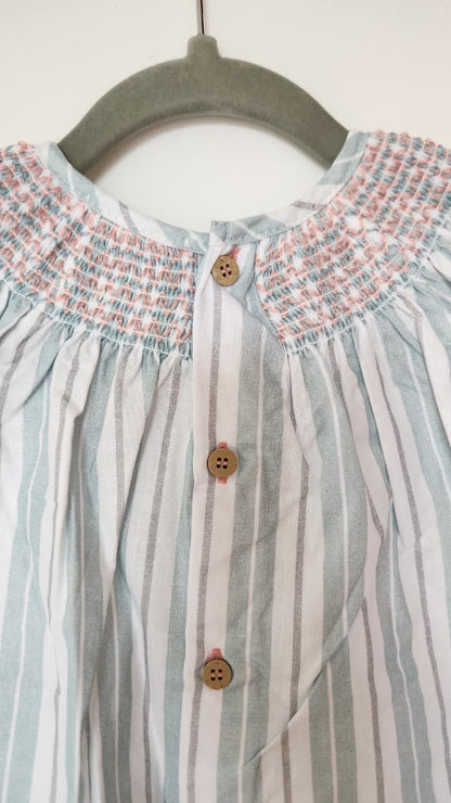 Vestido Rayas Smock en Rosa