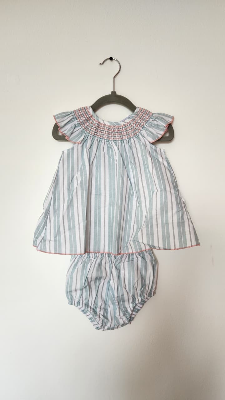 Jesusito Rayas Smock en Rosa