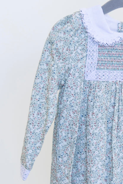 Vestido Flores con Detalle en Cuello